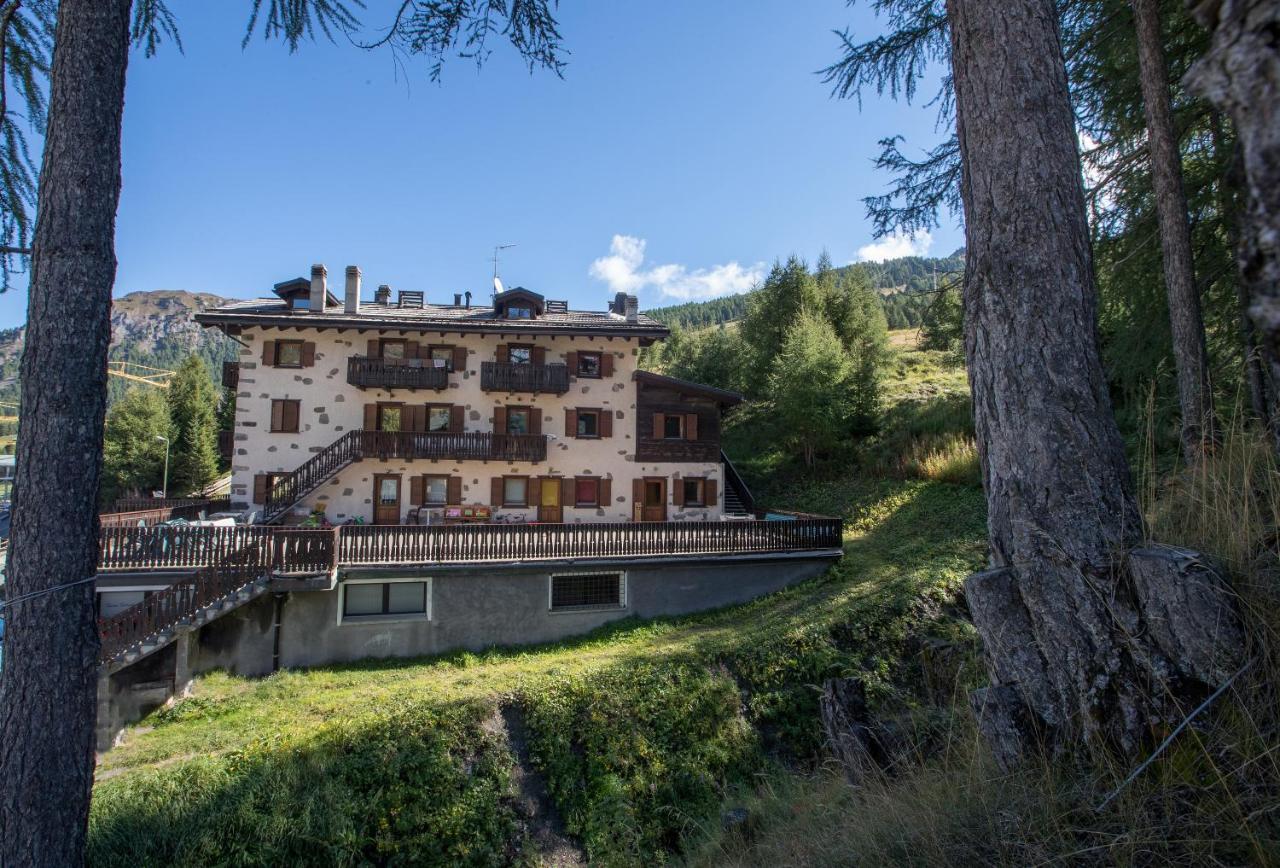 Baita Belvedere - Appartamenti Abar Livigno Luaran gambar